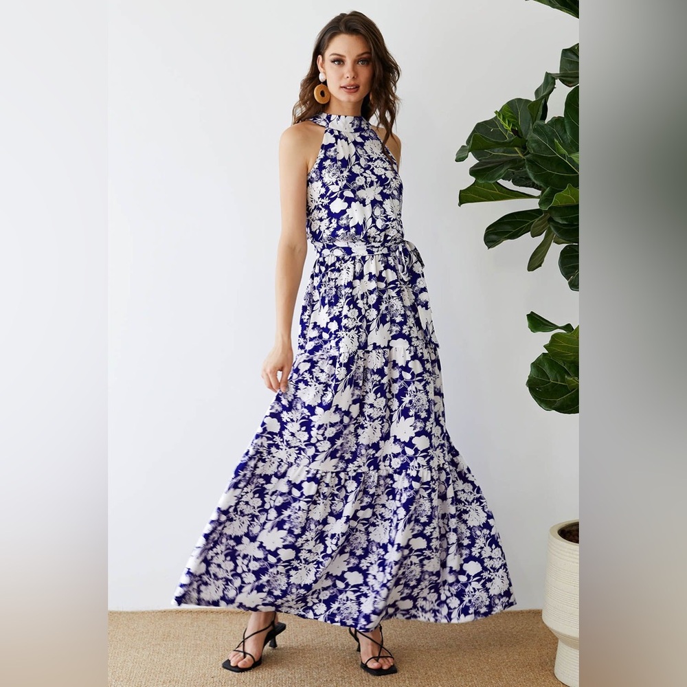 HALTER NECK TIE WAIST MAXI DRESS IN INDIGO FLORAL. ✅Measurements. Fits like a M
